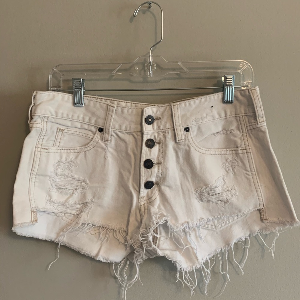 A&F low rise cut-off shorts, 4-button closure, 27